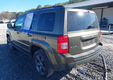 2015 Jeep Patriot High Altitude Edition из США, поврежденный, VIN 1C4NJRFB7FD259117